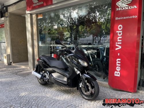 YAMAHA X-MAX250 (09/2010)