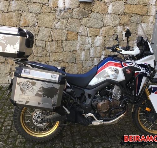 KIT PROTETORES DE MALAS GIVI TREKKER OUTBACK (58lt.,48lt.,37lt.) - Imagem 2